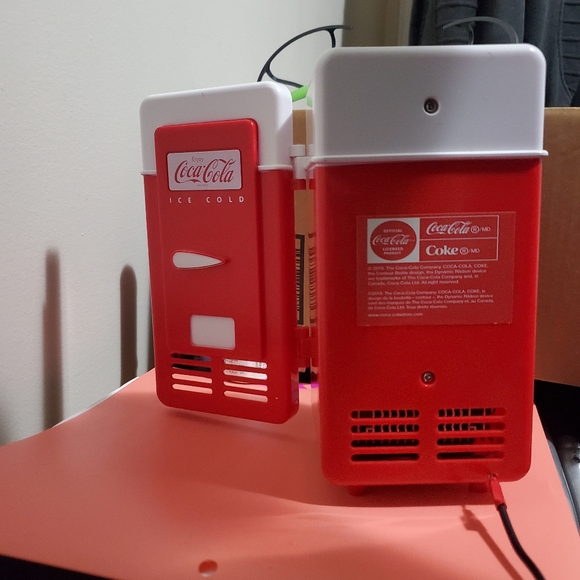Coca Cola mini 1 can Fridge - Picture 6 of 6